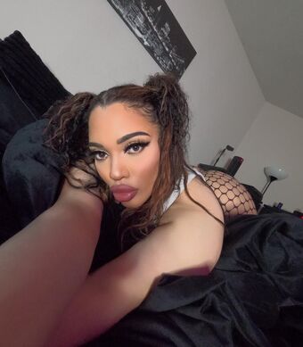 Emiliana555 Nude Leaks OnlyFans Photo 8