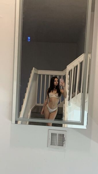 Parisbby1 Nude Leaks OnlyFans Photo 9