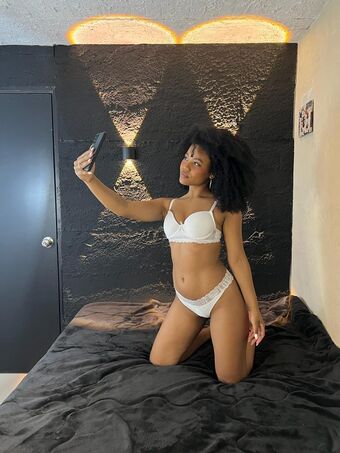 shadaycarmell69 Nude Leaks OnlyFans Photo 11