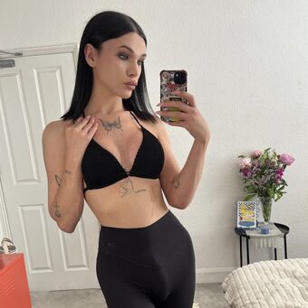 tgothgirl Nude Leaks OnlyFans Photo 6