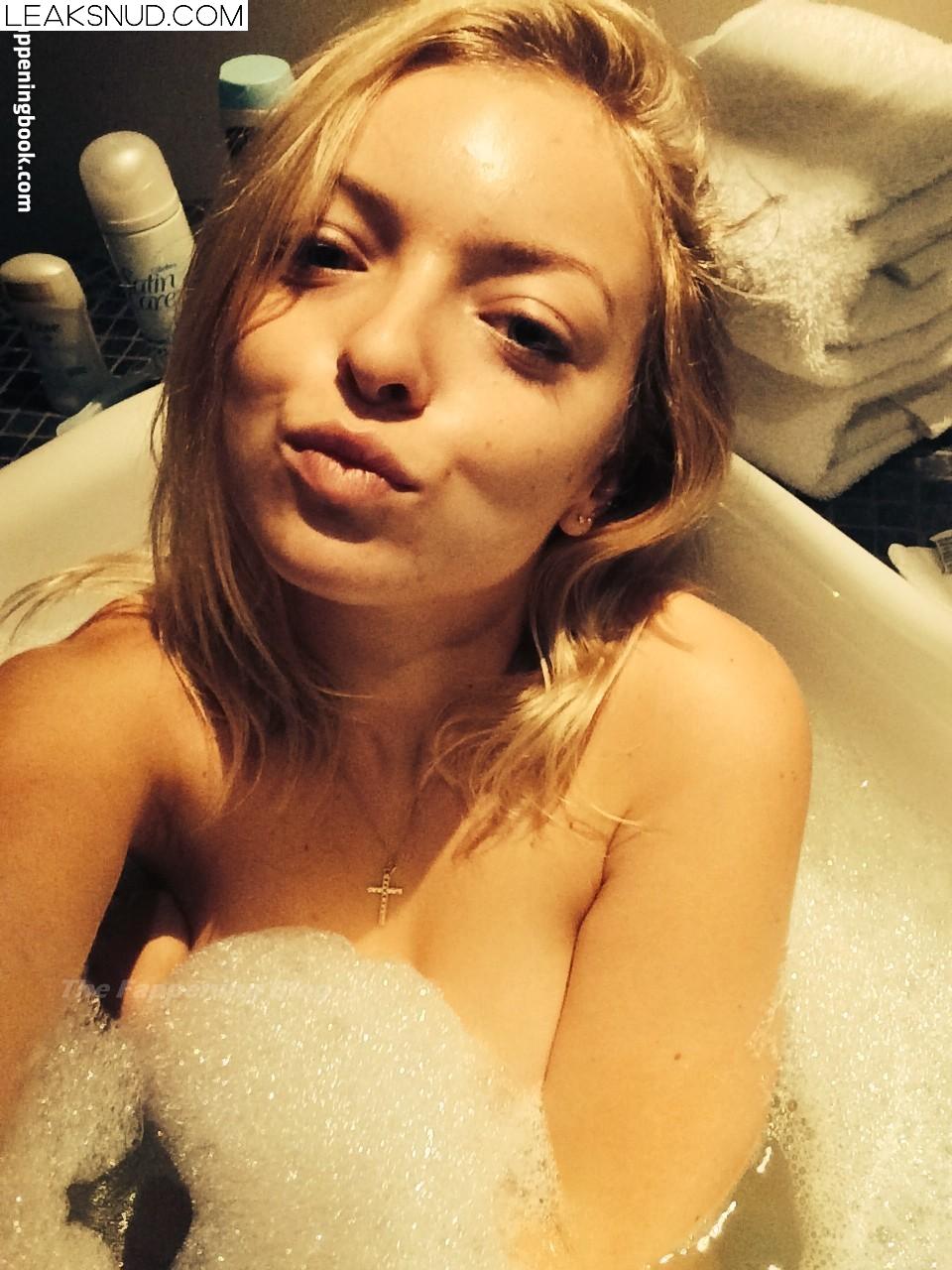 Francesca Eastwood Nude leaks Onlyfans - EroMe