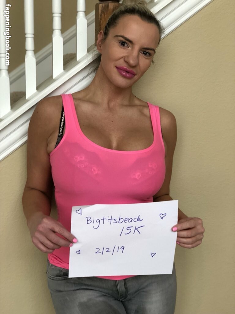 Tori Hendricz Nude leaks Onlyfans - EroMe