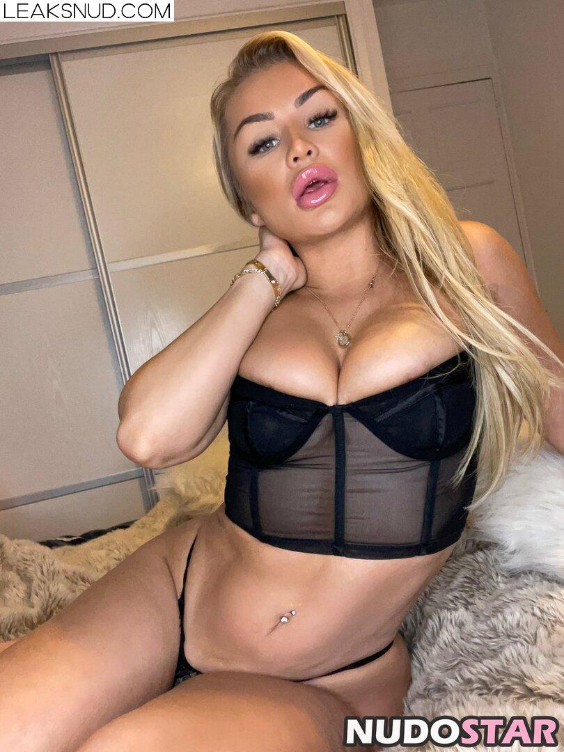 Stephy Reid / stephy.miss.curvy / stephymisscurvy Nude leaks Onlyfans - EroMe