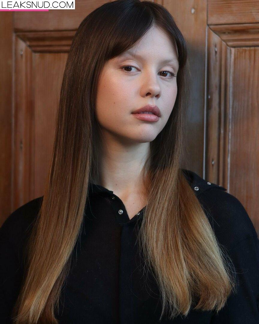 Mia Goth Nude leaks Onlyfans - EroMe